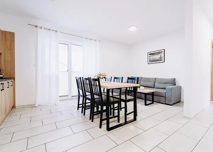 Nadmorska Przystan - Basen, Sala Zabaw, Rowery, Animacje * Ustka